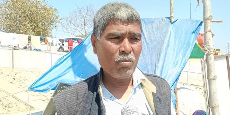 महाकुम्भ ने भर दी संगम में मुंडन संस्कार करने वाले नाई समाज की झोली, अधूरे सपने अब होंगे पूरे