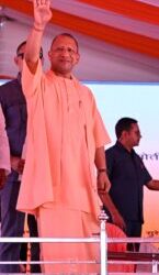 lucknow- सनातन संस्कृति, बेटियों की इज्जत और हमारी आस्था पर प्रहार किया उसे नया भारत स्वीकार नहीं कर सकता-CM YOGI