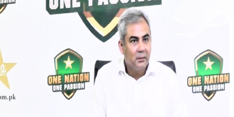 कंगाली की मार! पाकिस्तान क्रिकेट बोर्ड का बड़ा कट, घरेलू खिलाड़ियों की फीस 90% घटी