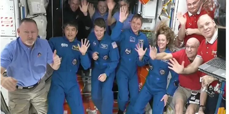 ISS पहुंचा SpaceX का Crew-10, सुनीता विलियम्स और बुच विल्मोर की घर वापसी तय