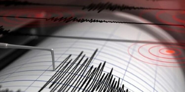 अफगानिस्तान में भूकंप के तेज झटके, दहशत में घरों से निकले लोग