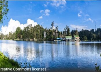 March Me Ghumne Ki Jagah: इन हसीन और रोमांटिक जगहों पर बनाएं डेस्टिनेशन पॉइंट, सफर होगा यादगार