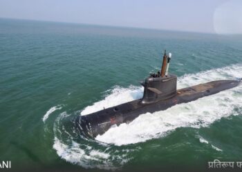 मिस्र में बड़ा हादसा: लाल सागर में डूबी पर्यटक पनडुब्बी, 6 की मौत