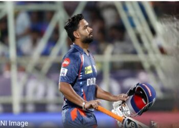 LSG के मालिक संजीव गोयनका की बड़ी खुशी! जीत के बाद ऋषभ पंत को लगाया गले