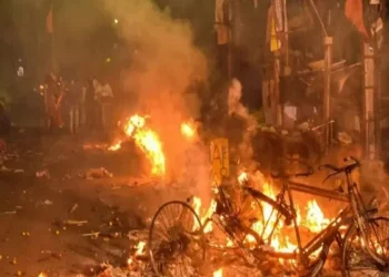 Bomb threat :मुंबई और दिल्ली में बम विस्फोट की धमकी ,मचा हड़कंप