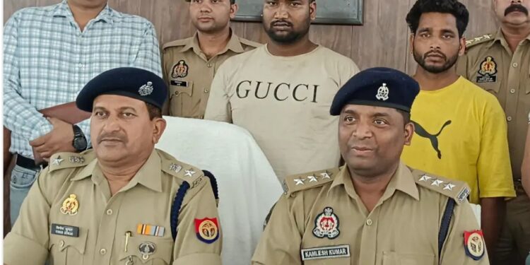 कन्नौज: तन्त्र मन्त्र की आड़ में लूटने वाले दो सपेरे पुलिस की गिरफ्त में आये