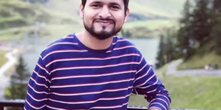 Pahalgam terror attack:आतंकियों की गोली के शिकार हुए कानपुर के शिवम द्विवेदी