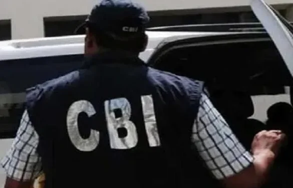 गुजरात की जिम्मेदारी संभाल रहे दुर्गेश पाठक के घर सीबीआई की रेड ,आप ने लगाया ये बड़ा आरोप