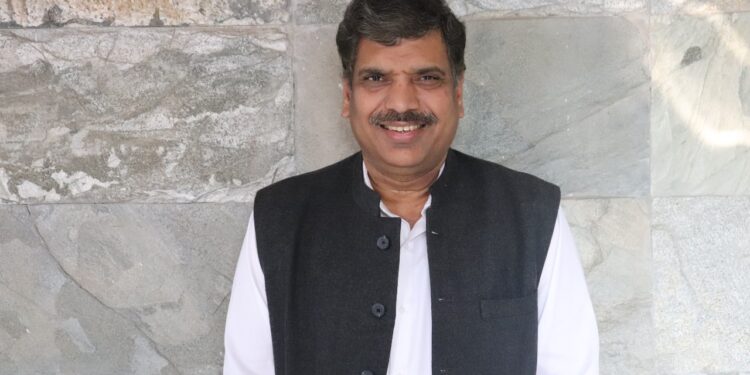 Climate change:जलवायु परिवर्तन संकट का सबसे बड़ा बोझ झेल रहे हैं बच्चे: सुमंता कर