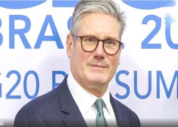 ट्रंप के टैरिफ वार पर ब्रिटेन का पलटवार तय, टॉयलेट सीट से लेवीज़ जींस तक 8,000 अमेरिकी प्रोडक्ट्स निशाने पर