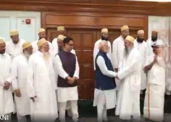PM मोदी से बोहरा समुदाय की धमाकेदार मुलाकात! वक्फ कानून को बताया ‘क्रांतिकारी कदम’