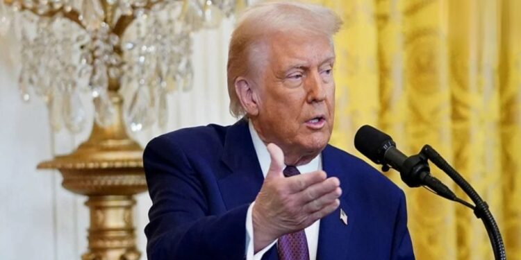 भारत-पाक तनाव पर बोले डोनाल्ड ट्रंप: “दोनों देश किसी न किसी तरह निकाल लेंगे समाधान”