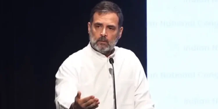 NEW DELHI :राहुल गाँधी आज ‘‘पलायन रोको, नौकरी दो’’ पर राज्यव्यापी पदयात्रा के लिए बेगूसराय से करेंगे शुरुआत