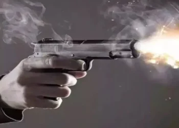 BIHAR -सिपाही परमजीत ने अपने साथी के सीने पर दागी 11 गोलियां ,छत पर लहराई राइफल