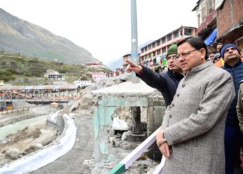 DEHRADUN :बद्रीनाथ धाम के कपाट विधि विधान के साथ ग्रीष्मकाल के लिए खोल दिए गए