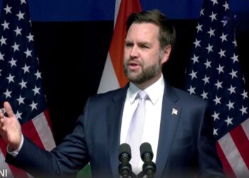 पहलगाम हमले पर अमेरिका की सख्त प्रतिक्रिया: पाकिस्तान सहयोग करे, भारत संयम बरते – जेडी वेंस