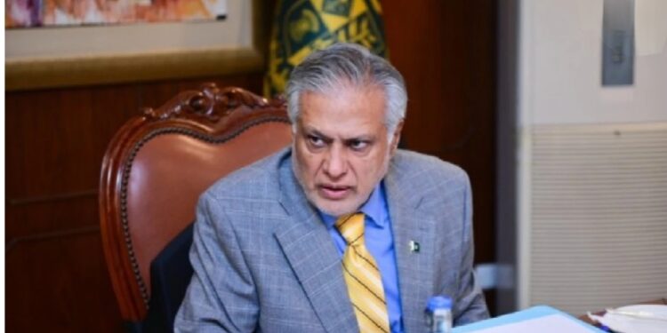 चीन में पाकिस्तान की कूटनीतिक बेइज्जती! उप प्रधानमंत्री को रिसीव करने तक नहीं आया कोई मंत्री