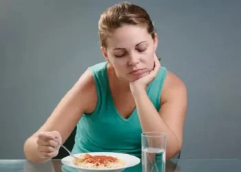 Health Advice : पेट खाली, मन भारी… गर्मियों में भूख नहीं लगती तो क्या करें?