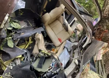 Chardham Yatra – Helicopter Crash-गंगोत्री के पास हेलीकॉप्टर हुआ क्रैश 5 लोगों की मौत ,2 घायल