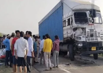 DAUSA ACCIDENT -सड़क हादसे में दूल्हा दुल्हन समेत 5 की मौत ,6 बारातियों की हालत नाजुक