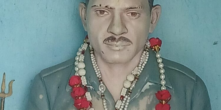 देहरादून -’’कारगिल शहीदों को सलाम – सेना के जवान पहुंचे घर-घर, परिजनों को भेंट किए स्मृति सम्मान चिन्ह’’