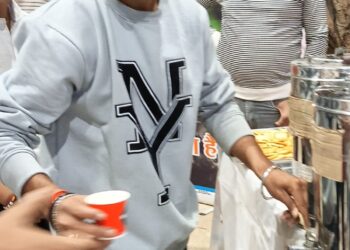 रेणुकूट-छठ महापर्व पर रोटरी क्लब रेणुकूट का सराहनीय योगदान*