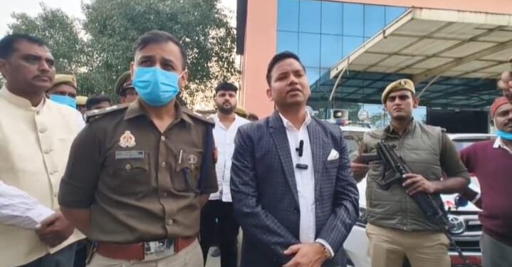 भदोही में डाइंग प्लांट की जहरीली गैस से तीन की मौत, एक बेहोश