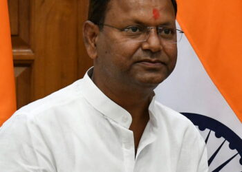 LUCKNOW-टीम बनने के बाद ही पता चलेगा पंकज चौधरी योगी को साधने आये हैं या बांधने!