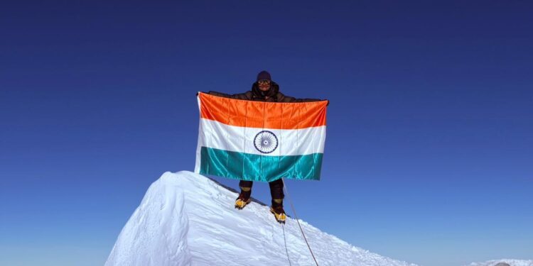 उत्तराखंड की कविता चंद ने रचा इतिहास, अंटार्कटिका की सबसे ऊंची चोटी फतह कर भारत को किया गौरवान्वित