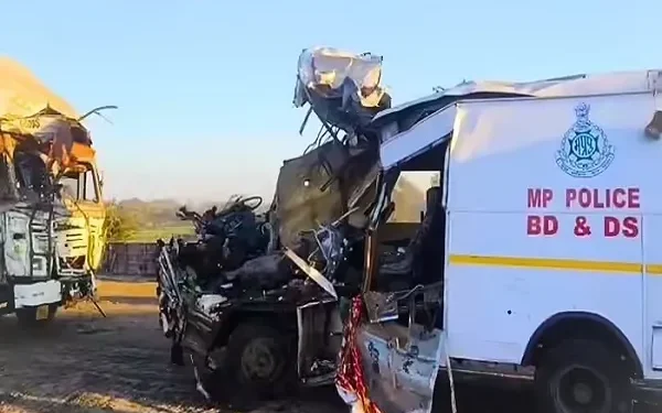mp news -सागर में बीडीएस वाहन -ट्रक की टक्कर में 4 जवानों की मौत ,एक घायल