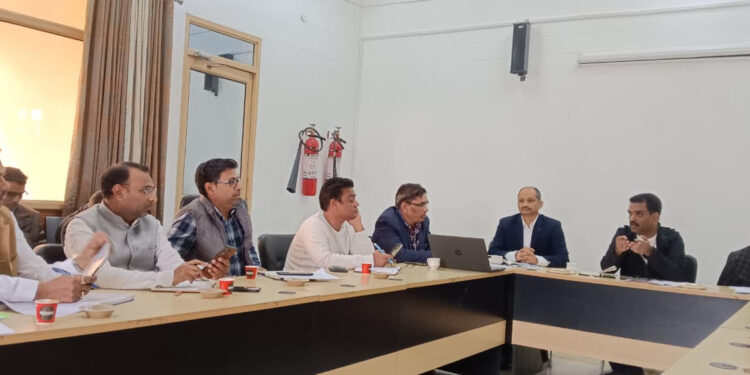 कन्नौज: मंत्री ने बनाई लाख बहोसी पक्षी विहार को ईको टूरिज्म के लिए विकसित करने की योजना