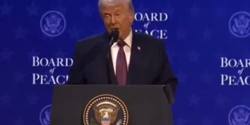 वॉशिंगटन-अमेरिकी राष्ट्रपति डोनाल्ड ट्रंप ने दी कनाडा और क्यूबा को धमकी