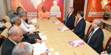 सिंगापुर/लखनऊ:टेमासेक के चेयरमैन ने सीएम योगी से की मुलाकात, यूपी में निवेश को जताई उत्सुकता*