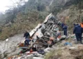 काठमांडू-नेपाल के गोरखा जिले में गहरी खाई में गिरी बस ,7 भारतीय तीर्थ यात्रियों की मौत ,कई घायल