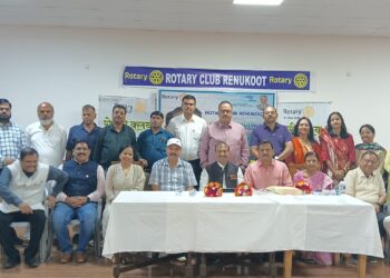 रेणुकूट-रोटरी क्लब रेणुकूट में डिस्ट्रिक्ट गवर्नर का OCV सफलतापूर्वक संपन्न
