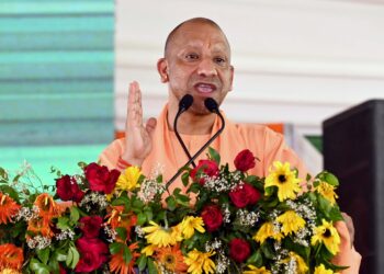 LUCKNOW-पानी की एक भी बूंद व्यर्थ न जाए, जल संरक्षण को जनआंदोलन बनाएं : मुख्यमंत्री योगी आदित्यनाथ*